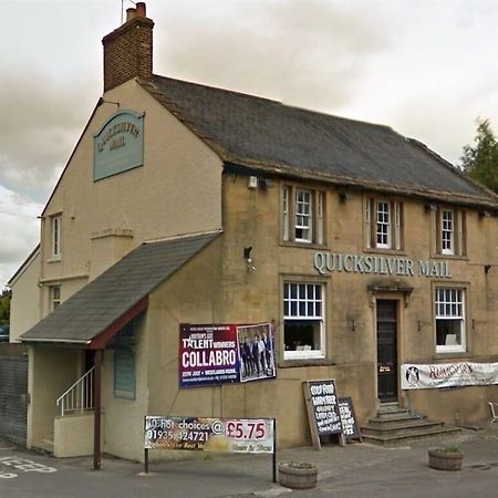 Quicksilver Mail Yeovil Exterior photo
