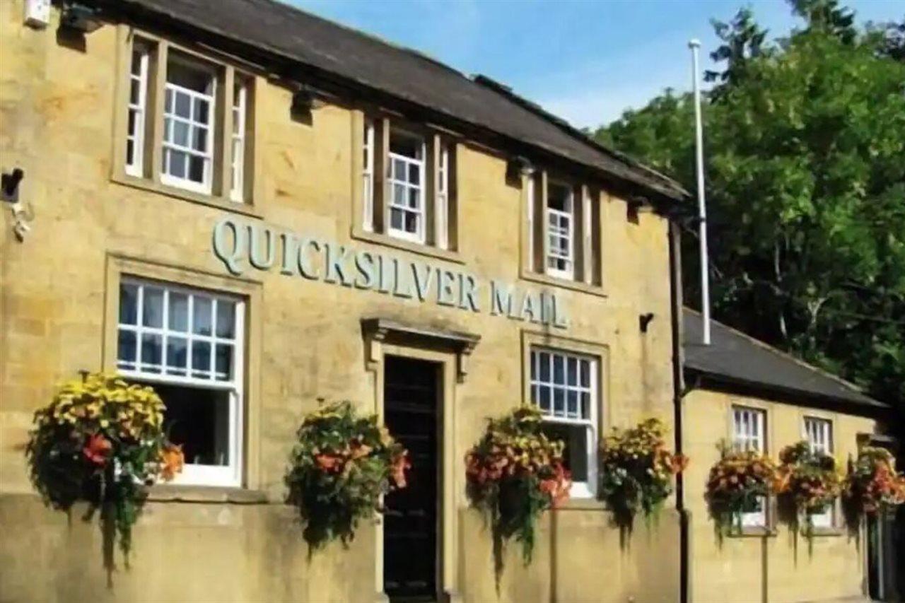 Quicksilver Mail Yeovil Exterior photo